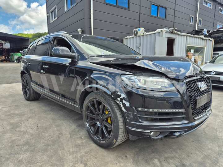 Audi Q7 2014 — 3