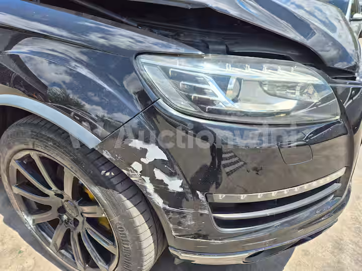 Audi Q7 2014 — 33