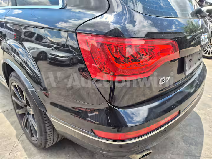Audi Q7 2014 — 42