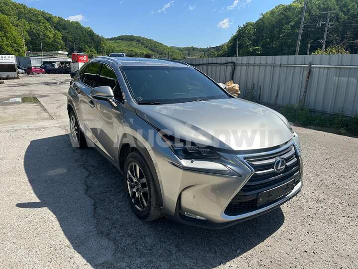 Lexus NX 2016 — 4
