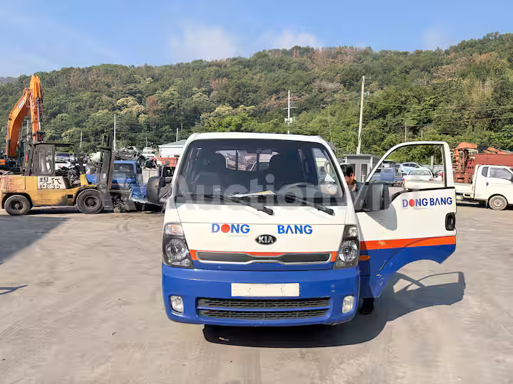 Kia Bongo3 2016 — 15