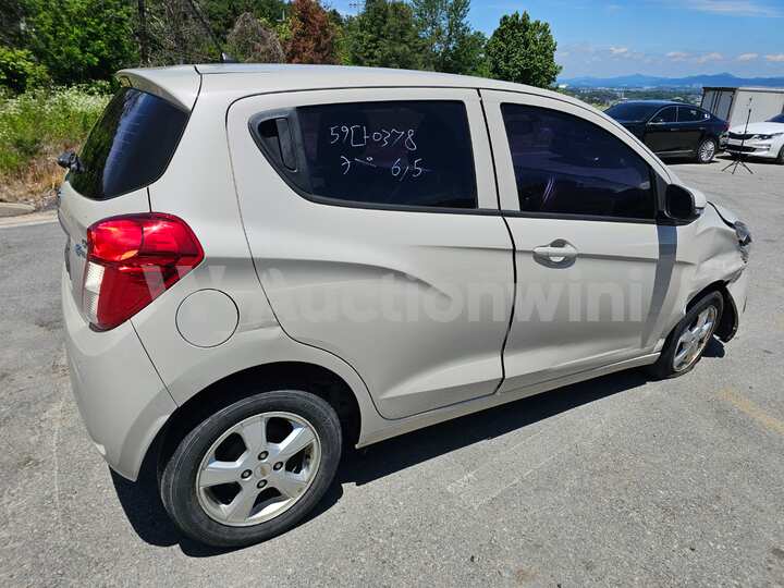 Chevrolet Spark 2017 — 4