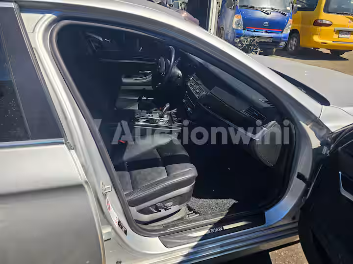 BMW 5 Series 2013 — 2