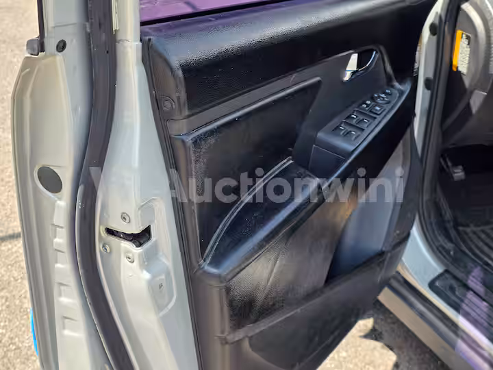 Kia Sportage 2012 — 30