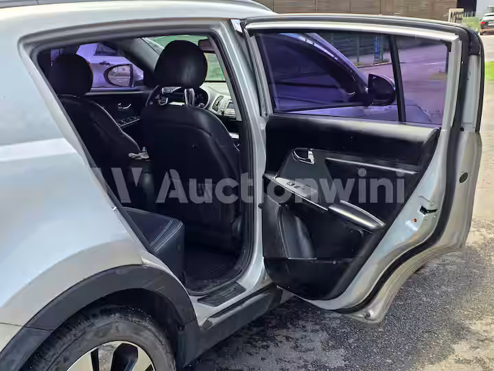Kia Sportage 2012 — 39