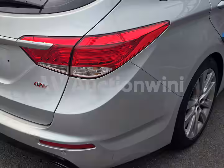 Hyundai i40 2012 — 13