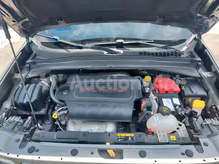 Jeep Renegade 2021 — 28