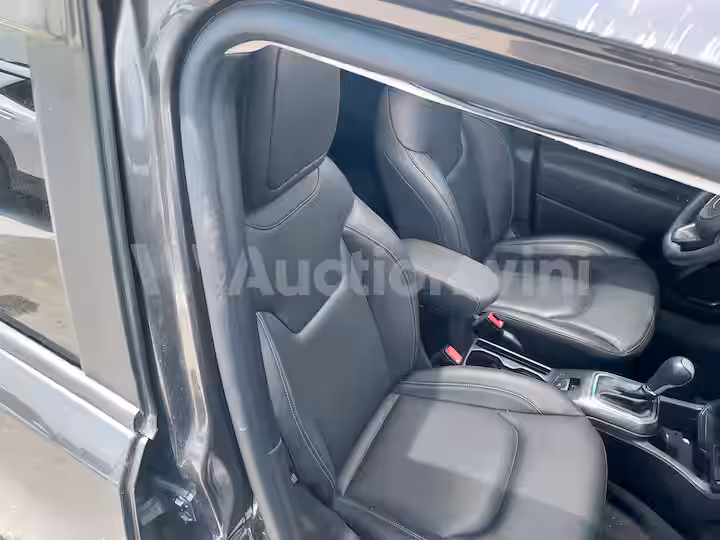 Jeep Renegade 2021 — 34