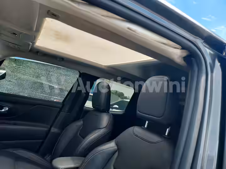 Jeep Renegade 2021 — 46
