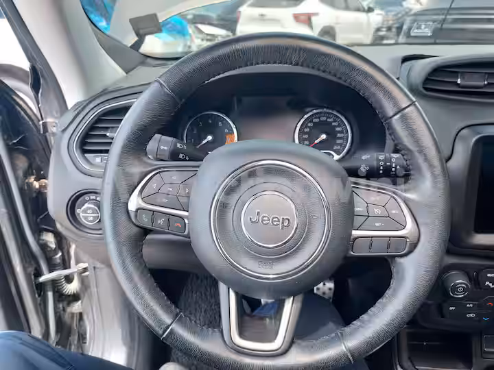 Jeep Renegade 2021 — 51