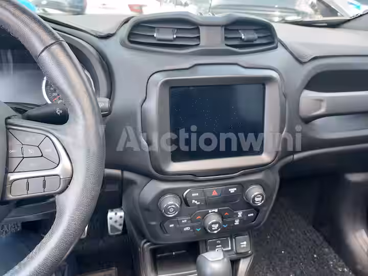Jeep Renegade 2021 — 52