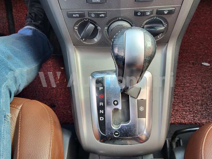 Chevrolet Winstorm 2010 — 41