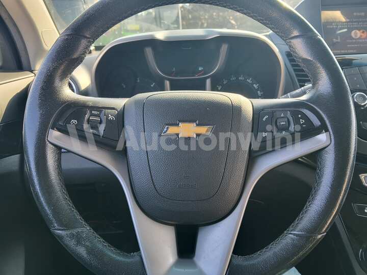 Chevrolet Orlando 2012 — 38