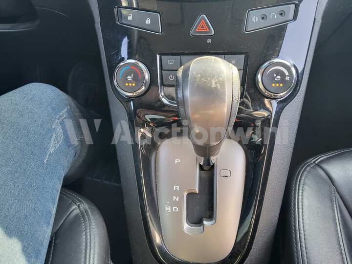 Chevrolet Orlando 2012 — 42