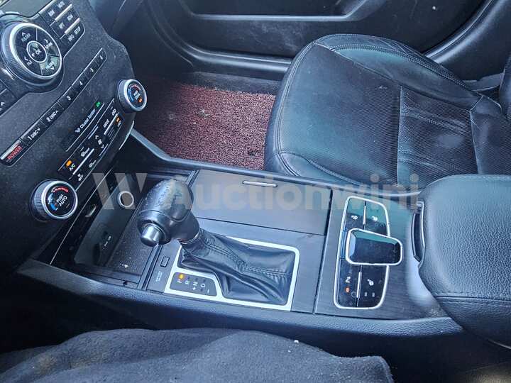 Kia K7 2012 — 17