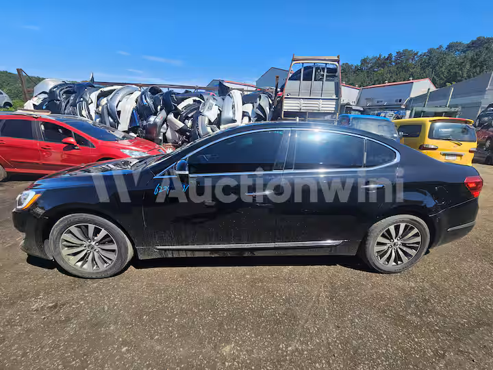 Kia K7 2012 — 26