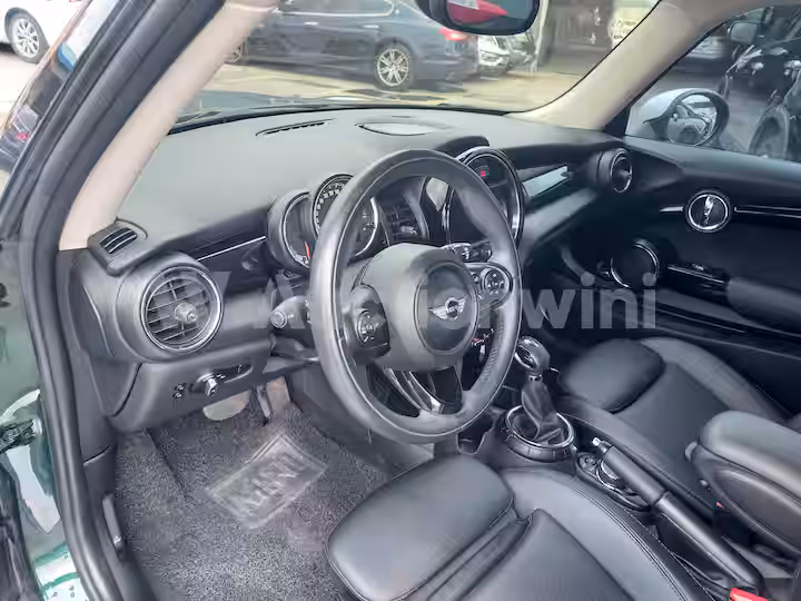 Mini Cooper 2016 — 36