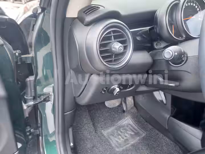 Mini Cooper 2016 — 39
