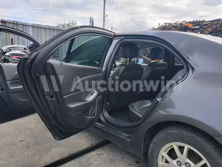 Chevrolet Malibu 2013 — 48