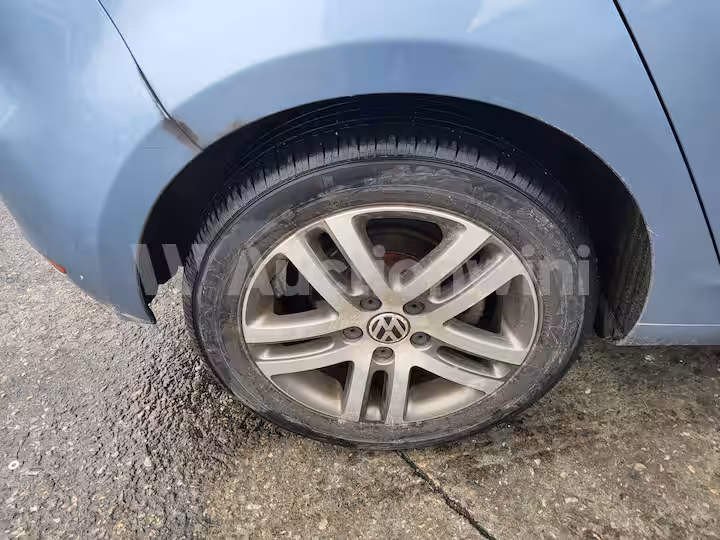 Volkswagen Golf 2012 — 17