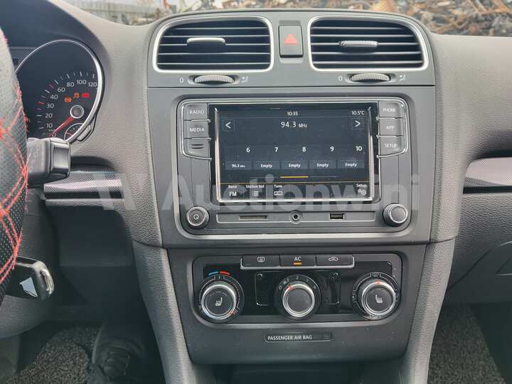 Volkswagen Golf 2012 — 42