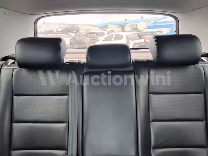 Volkswagen Golf 2012 — 47