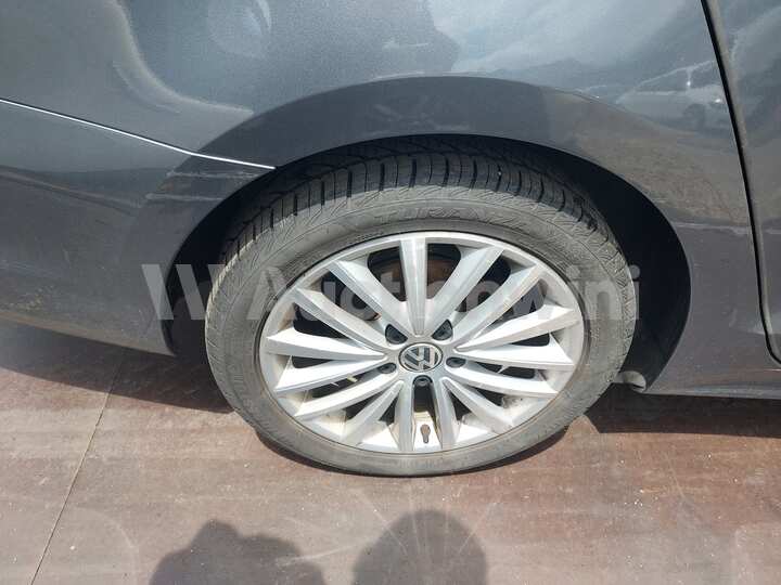 Volkswagen Jetta 2014 — 15