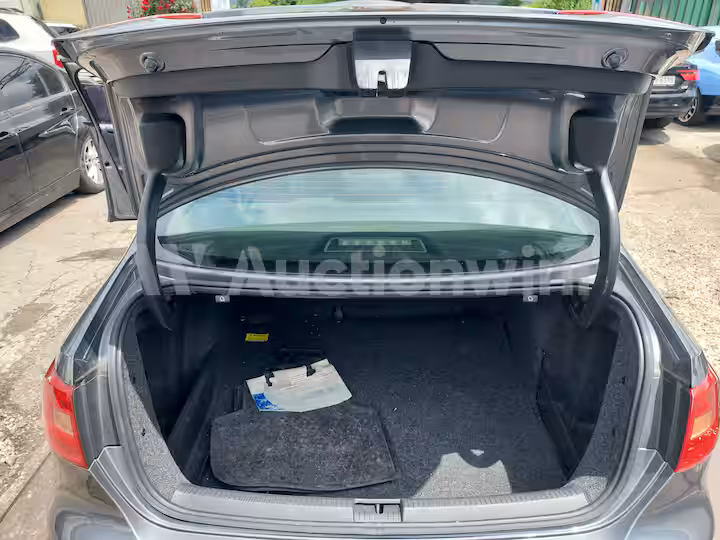Volkswagen Jetta 2014 — 32