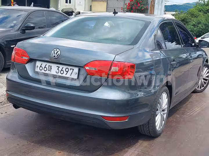 Volkswagen Jetta 2014 — 5