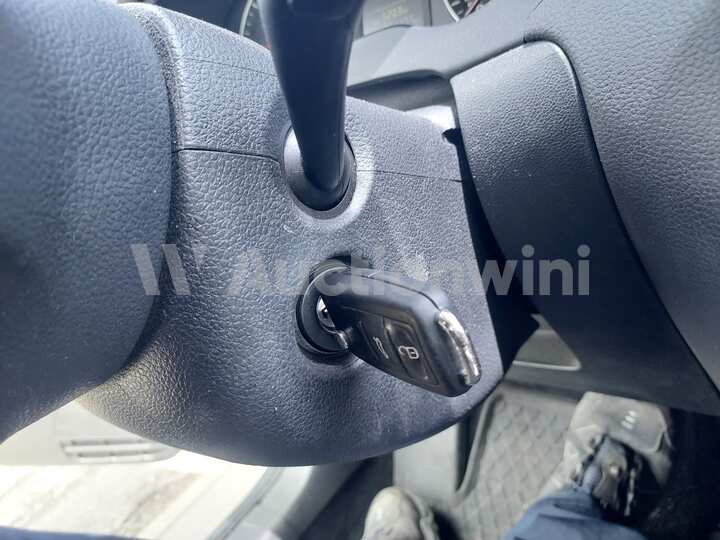 Volkswagen Jetta 2014 — 49