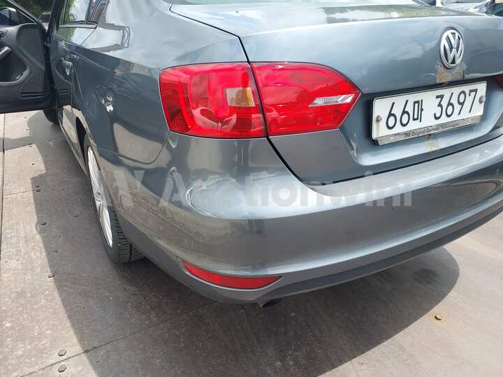 Volkswagen Jetta 2014 — 10