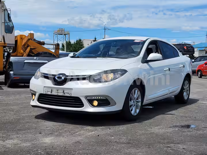 Renault SM3 2015 — 2