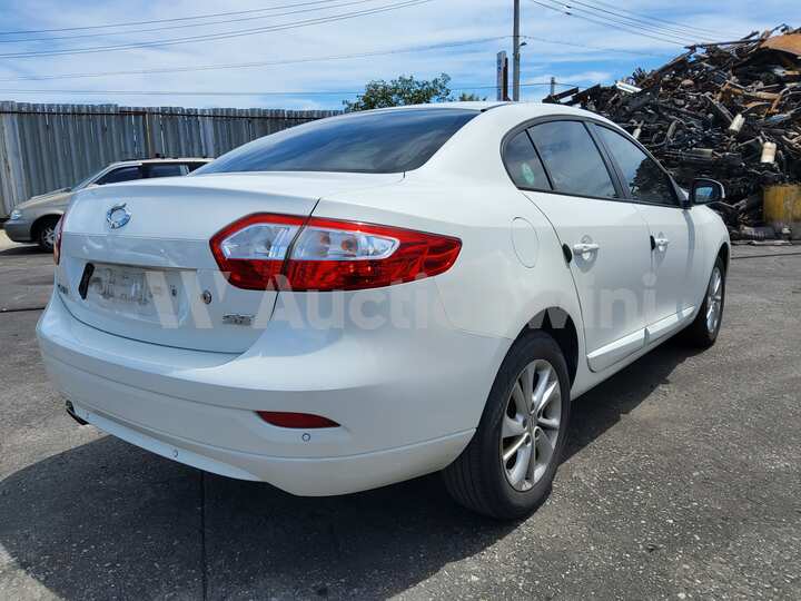 Renault SM3 2015 — 6