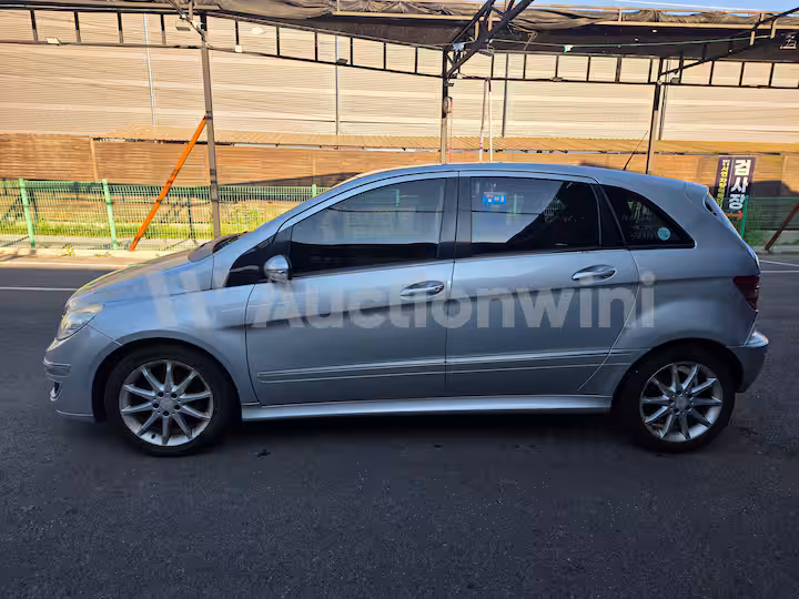 Mercedes Benz B Class 2008 — 3
