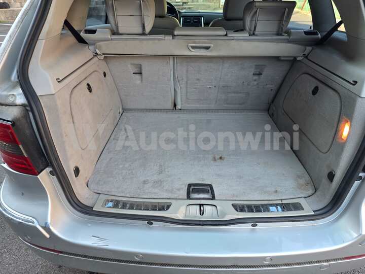 Mercedes Benz B Class 2008 — 37