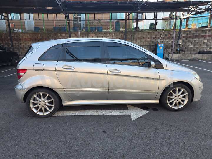 Mercedes Benz B Class 2008 — 7