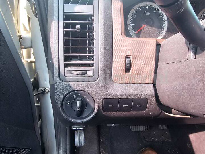 Ford Escape 2008 — 12
