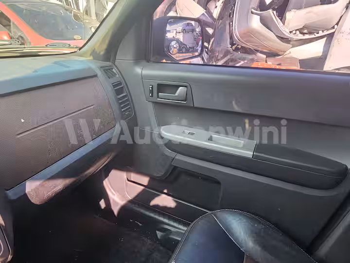 Ford Escape 2008 — 43