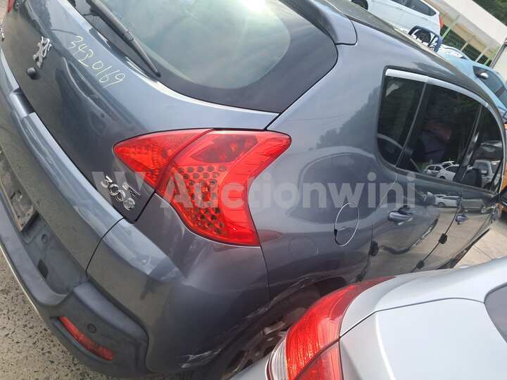 Peugeot 3008 2012 — 5