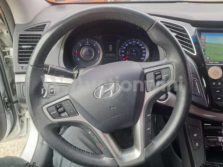 Hyundai i40 2012 — 14