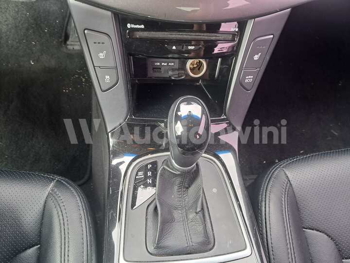 Hyundai i40 2012 — 16