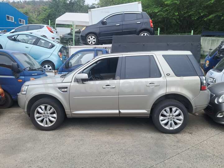 Land Rover Freelander 2013 — 2