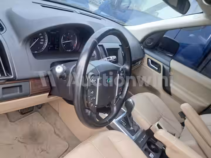 Land Rover Freelander 2013 — 14