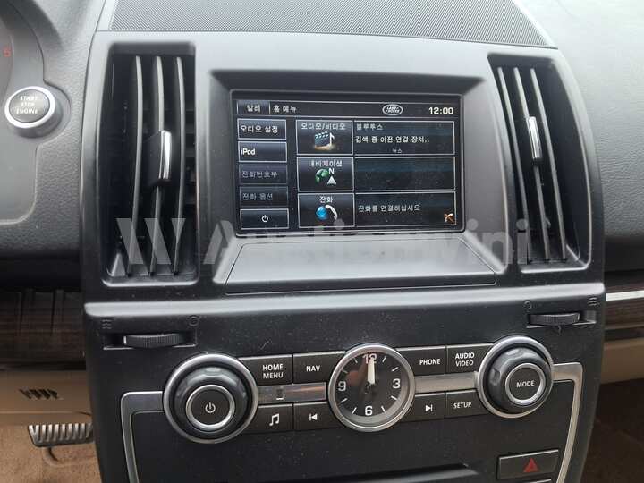 Land Rover Freelander 2013 — 19