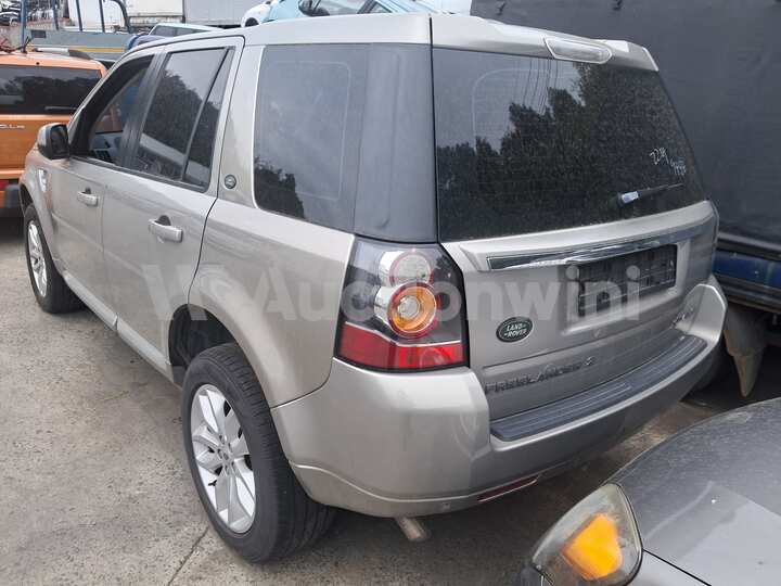 Land Rover Freelander 2013 — 3