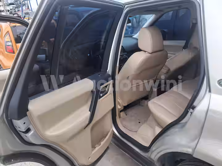 Land Rover Freelander 2013 — 28
