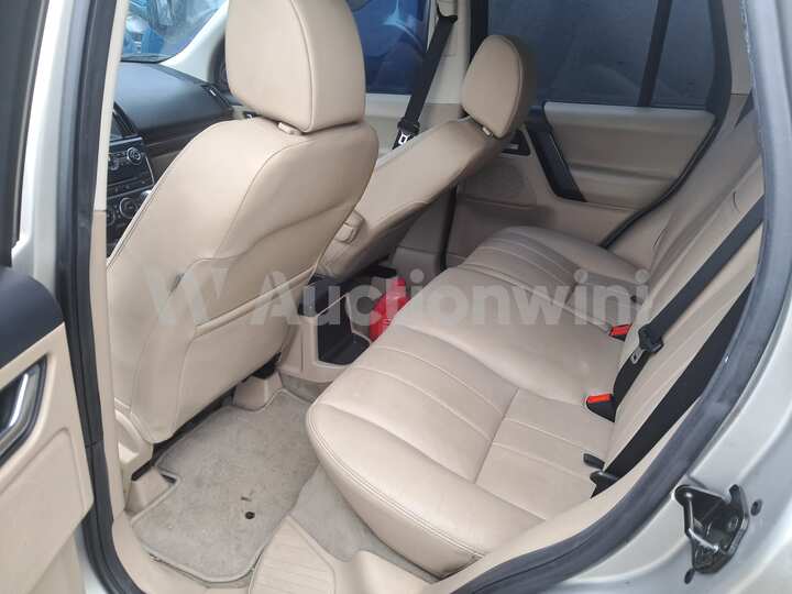 Land Rover Freelander 2013 — 29