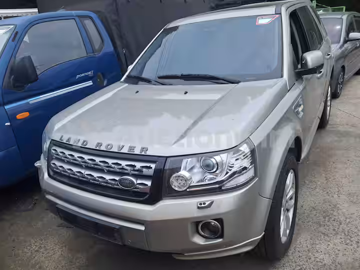 Land Rover Freelander 2013 — 8