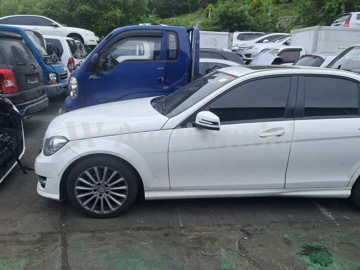 Mercedes Benz C Class 2014 — 2