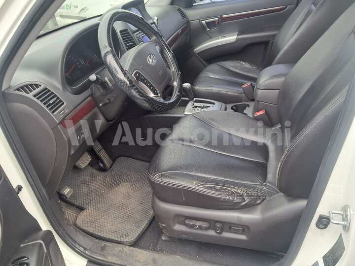 Hyundai SantaFe 2010 — 29